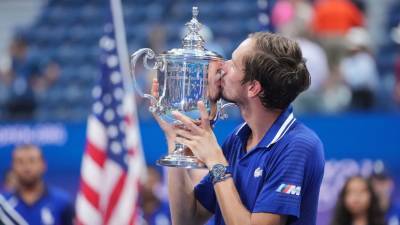 Дель Потро поздравил Медведева с победой на US Open