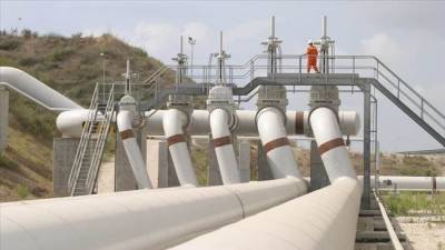 Баку направит туркменскую нефть по трубопроводу до турецкого Джейхана
