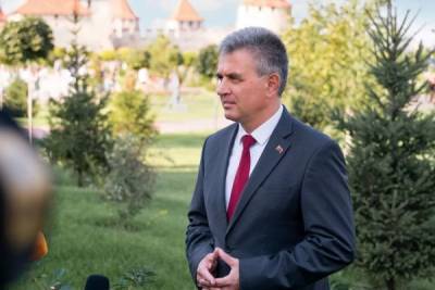 Красносельский назвал своим долгом остаться президентом Приднестровья