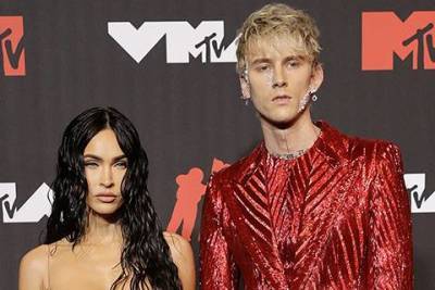 MTV Video Music Awards 2021: Меган Фокс и Колсон Бэйкер на красной дорожке