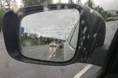 Северян предупреждают об ухудшении погоды: На юге Кольского полуострова ожидается сильный дождь