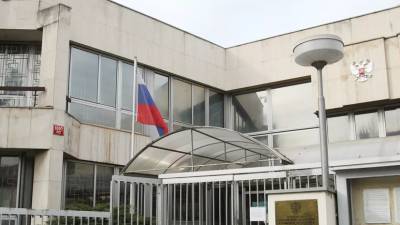Российский консул посетила задержанного в Праге россиянина