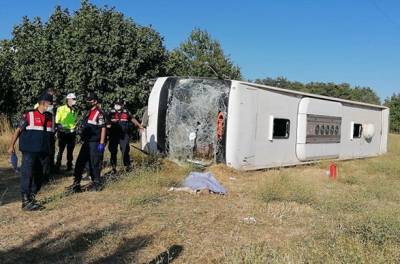 Туристический автобус с украинцами попал в ДТП в Турции: один человек погиб, 30 ранены