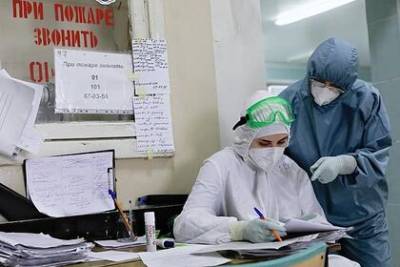 В Москве впервые с 19 августа выявили более двух тысяч случаев коронавируса