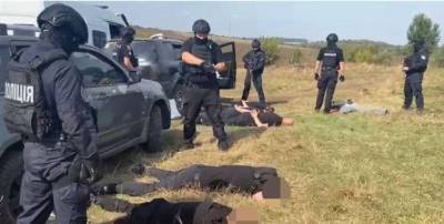 В Винницкой области полиция на поле задержала "аграрных рейдеров"