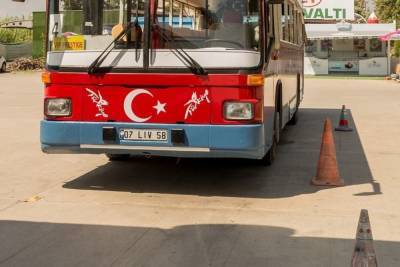 В попавшем в ДТП в Турции автобусе были туристы из Украины