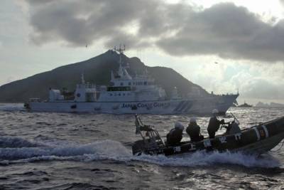Два судна столкнулись берегов Японии, погибли люди
