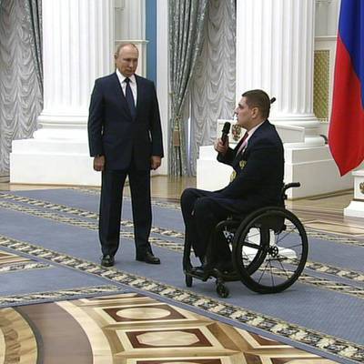 Путин: Судьбы российских паралимпийцев – хорошая основа для книг и фильмов