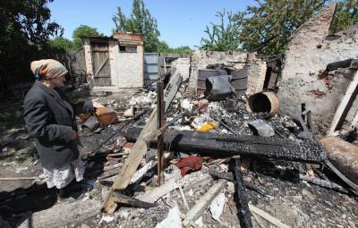 Украинский политик пообещал обстреливать Донбасс, пока там висят...