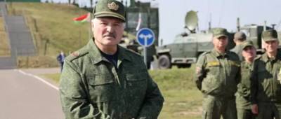 Лукашенко попросил у Путина ракеты – разместит на границе с Украиной