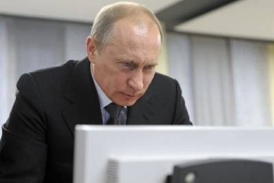 Путин допустил вероятность своего ухода на карантин из-за коронавируса