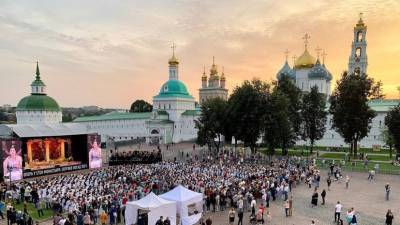 Свыше 600 тысяч туристов посетили округ Сергиев Посад за лето