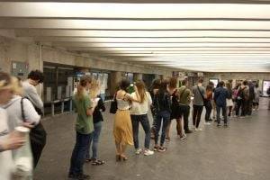 На станциях метро в Киеве произошла давка. ВИДЕО