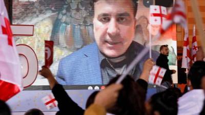 В Грузии создали движение за «мирное возвращение» Саакашвили