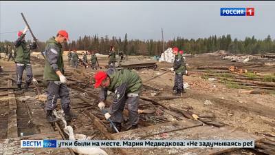 Студенты Дона вернулись из Якутии, где восстанавливали пострадавшие после пожара территории