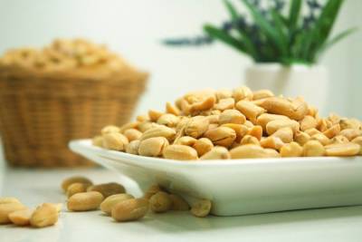 Несколько орехов арахиса в день помогают снизить риск инсульта