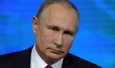 Заявление Путина о карантине вызвали у СМИ вопросы к вакцинации
