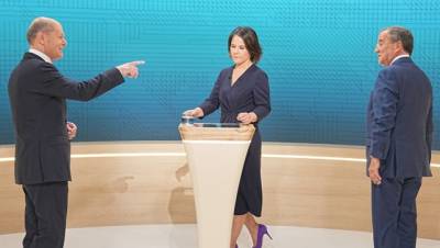 Теледебаты в Германии: Шольц укрепляет лидерство, несмотря на обвинения Лашета