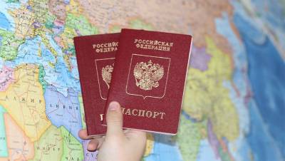 Петербуржцев стали чаще звать на работу за границу