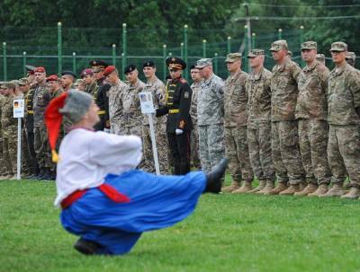 Под патронажем НАТО Украина ударит по России «Нерушимой устойчивостью»