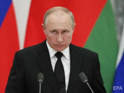 Путин ушел на самоизоляцию, в его окружении есть заболевшие COVID-19 – Кремль