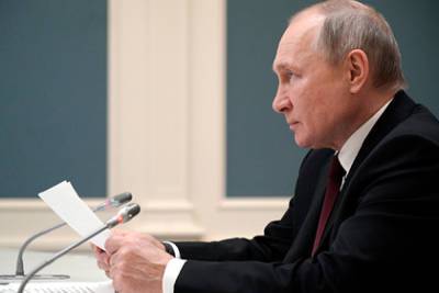 Путин заявил о проблемах с заболеваемостью COVID-19 в его окружении