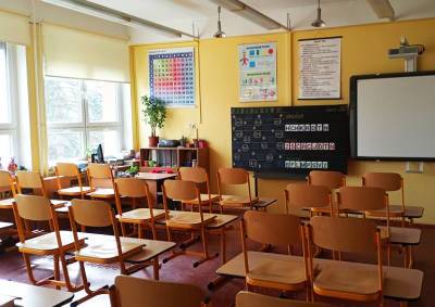 Из-за коронавируса в Праге закрыли школу