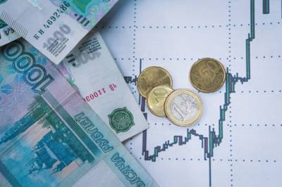Рубль вошел в список 20 самых популярных мировых валют