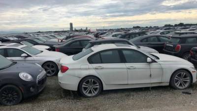 Обнаружено кладбище новых BMW и MINI – их «добивают» соль и погодные условия
