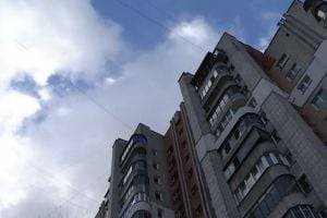 В Харькове девочка спрыгнула с крыши на глазах у подруги. ФОТО