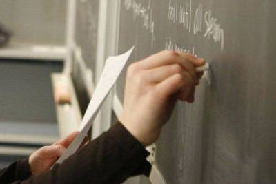 Непривитые учителя не будут допущены в учебные заведения - минобразования Азербайджана