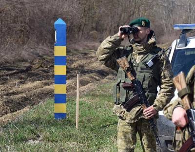 Границы Украины оказались "абсолютно уязвимыми"
