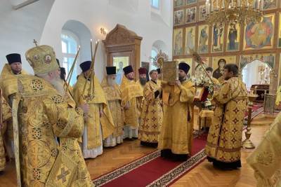 В Улан-Удэ силовики побывали на литургии к 800-летию Александра Невского