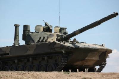 Легкий танк «Спрут» сбросили с вышки для проверки на прочность