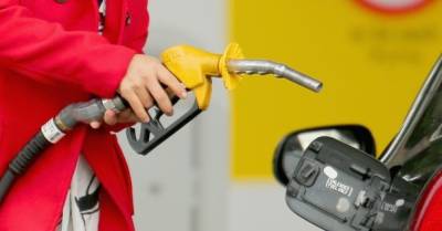 На украинских АЗС снова подскочили цены на бензин и дизтопливо