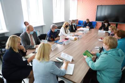 В Гродно провели Единый день приема предпринимателей. С какими вопросами обращались к специалистам гродненцы?