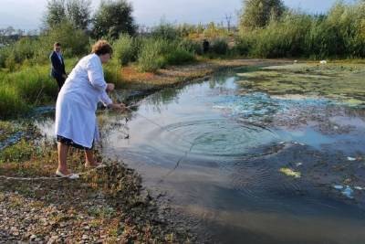 Качество воды в одном из озёр проверяют в Серпухове