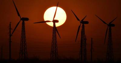 Цены на электроэнергию в ЕС выросли в два раза из-за отсутствия ветра