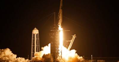 SpaceX впервые отправила на орбиту гражданский экипаж: что они там будут делать и когда вернутся