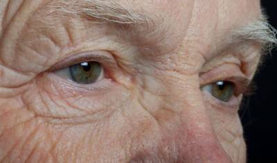 Обнаружена связь между проблемами со зрением и деменцией