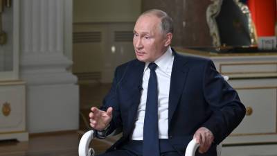 Путин заявил о важности сохранения макроэкономической стабильности в России