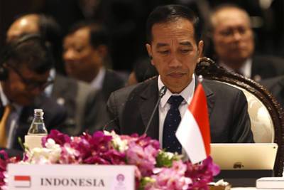 Президенту Индонезии приказали обеспечить жителям чистый воздух