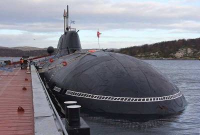 Субмарина "Великий Новгород" провела учебные торпедные пуски
