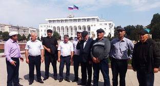 Жители Урмы заявили о захвате власти главой села