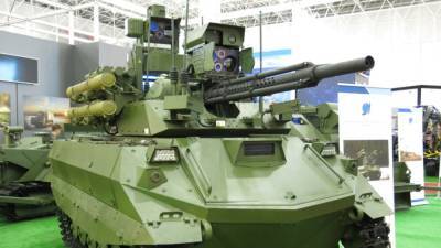 Россия впервые испытала боевых роботов «Уран-9» и «Нерехта» на учениях «Запад-2021»