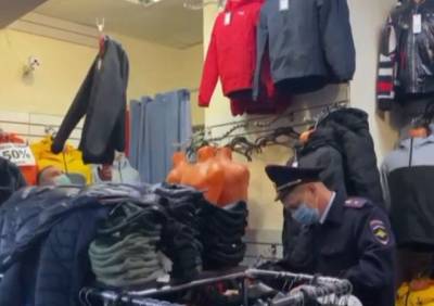В магазине в центре Рязани продавали контрафактную одежду - ya62.ru - Россия - Рязань