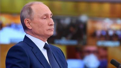 Путин зарегистрировался для голосования онлайн на предстоящих выборах в Госдуму