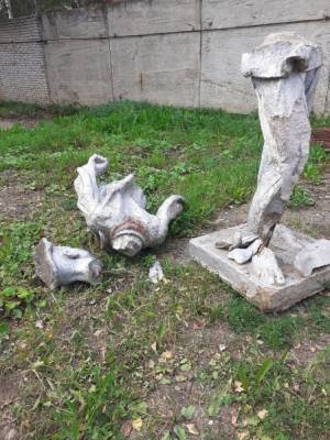 Администрация Глазова прокомментировала ситуацию с разрушенным памятником Павлику Морозову