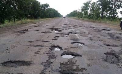 На Житомирщине украли почти миллион гривен на ремонте дорог