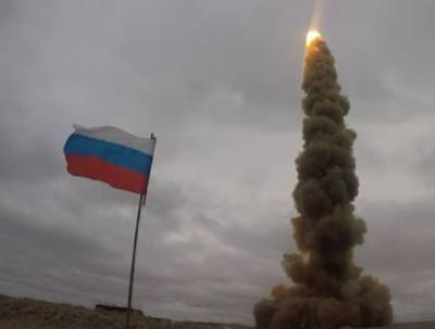 На казахском полигоне успешно прошли испытания новой российской ракеты ПРО